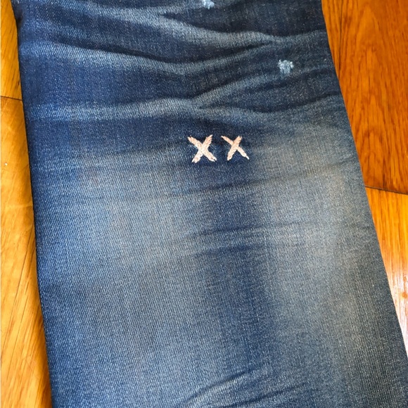 New CULT Of INDIVUALITY Greaser Straight Jeans. 31x34 - Picture 12 of 13